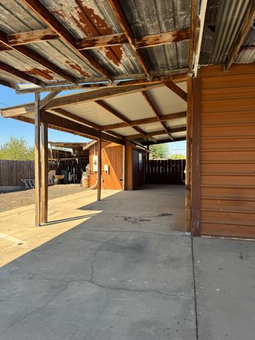 5200 N Gratton Rd, Denair, CA 95316