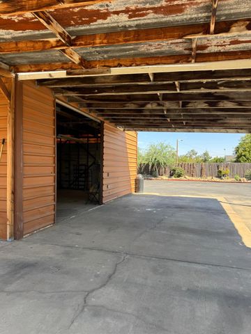 5200 N Gratton Rd, Denair, CA 95316