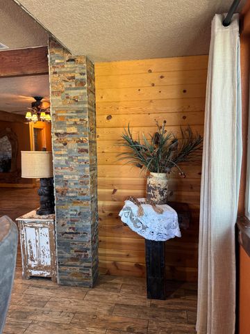 5200 N Gratton Rd, Denair, CA 95316