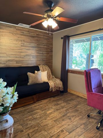 5200 N Gratton Rd, Denair, CA 95316