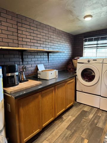 5200 N Gratton Rd, Denair, CA 95316