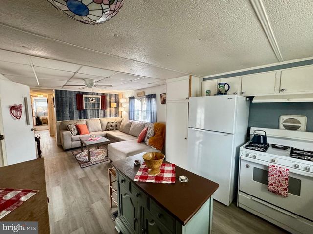 20019 GOLDEN AVE, Rehoboth Beach, DE 19971