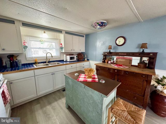 20019 GOLDEN AVE, Rehoboth Beach, DE 19971