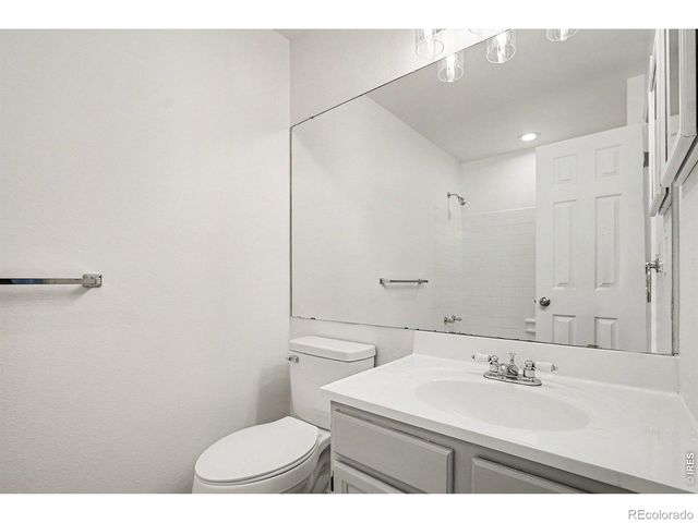 10516 Robb Drive, Broomfield, CO 80021