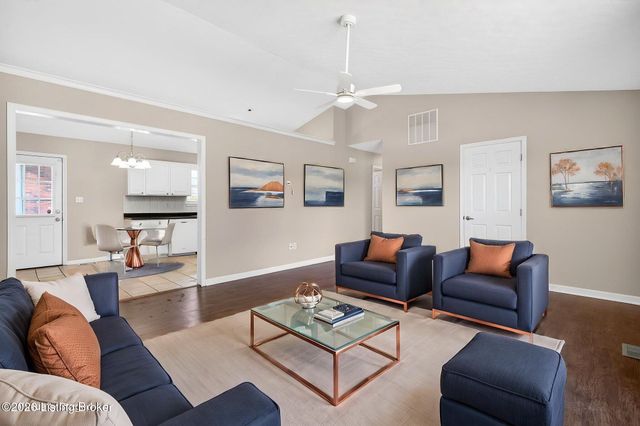 5701 Bartview Ct, Louisville, KY 40229