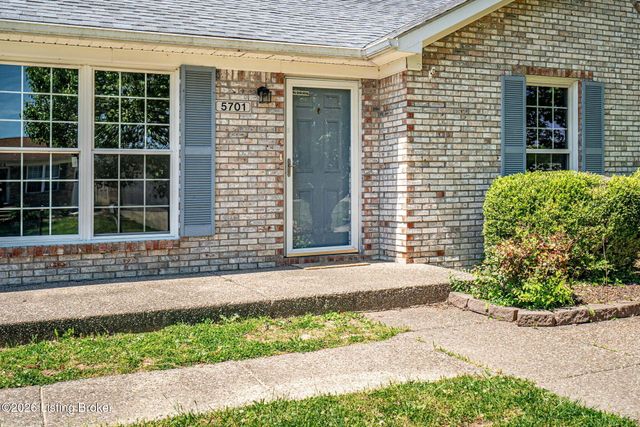 5701 Bartview Ct, Louisville, KY 40229