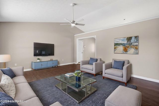 5701 Bartview Ct, Louisville, KY 40229