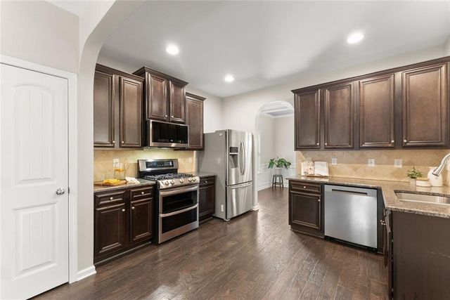 5815 Crest Oak Way, Cumming, GA 30028