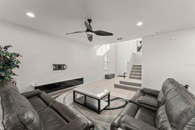 2631 E LAKE POINTE DRIVE, Kissimmee, FL 34744