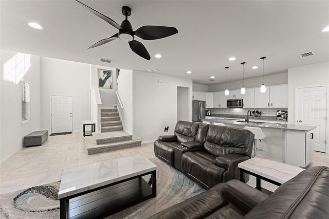 2631 E LAKE POINTE DRIVE, Kissimmee, FL 34744