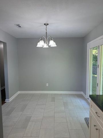 327 Branchwood Circle, Hixson, TN 37343