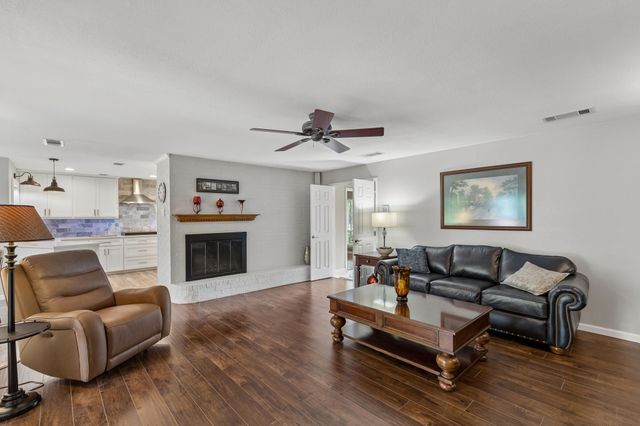 7208 Tumbleweed Court, Colleyville, TX 76034