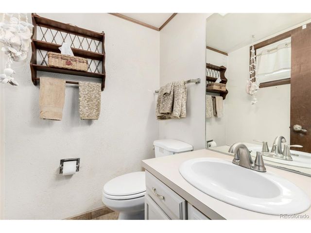 2931 S Lansing Way, Aurora, CO 80014