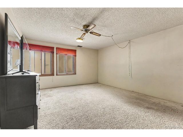 2931 S Lansing Way, Aurora, CO 80014