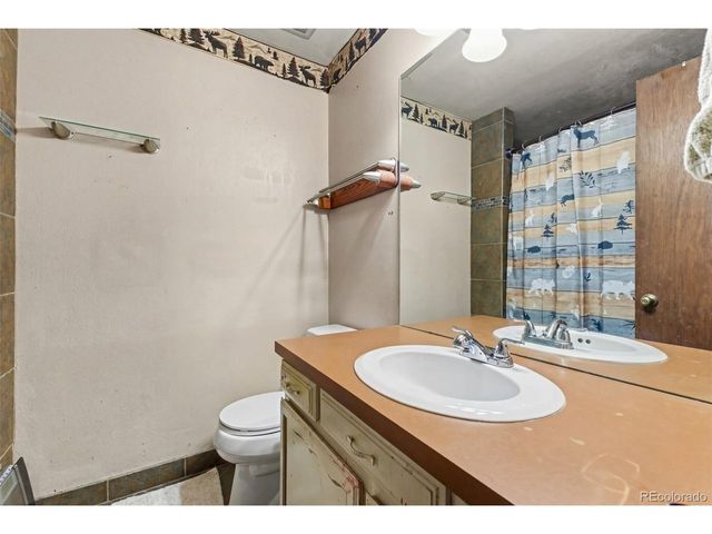 2931 S Lansing Way, Aurora, CO 80014