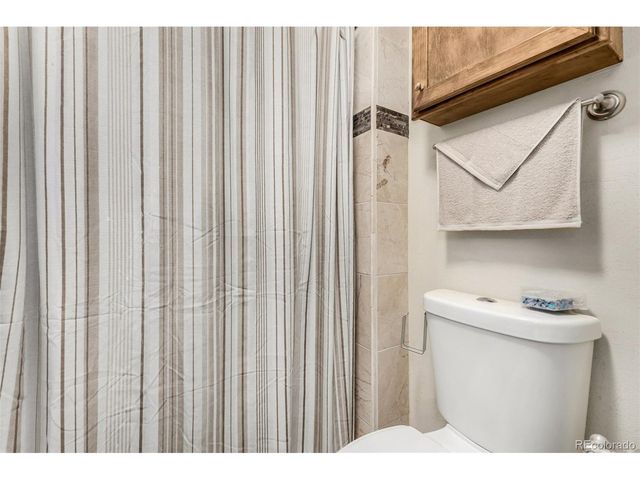 2931 S Lansing Way, Aurora, CO 80014