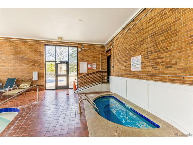 2931 S Lansing Way, Aurora, CO 80014