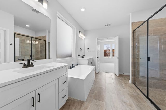 5824 Blackwell Avenue, Pilot Point, TX 75009