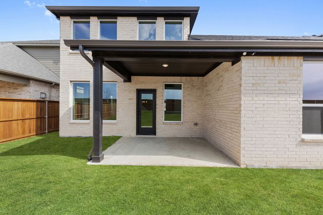 5824 Blackwell Avenue, Pilot Point, TX 75009