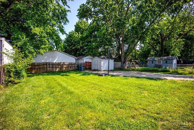 22 Woodsdale Avenue, Cincinnati, OH 45216