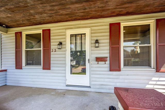 22 Woodsdale Avenue, Cincinnati, OH 45216