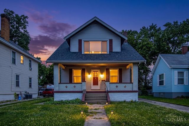 22 Woodsdale Avenue, Cincinnati, OH 45216