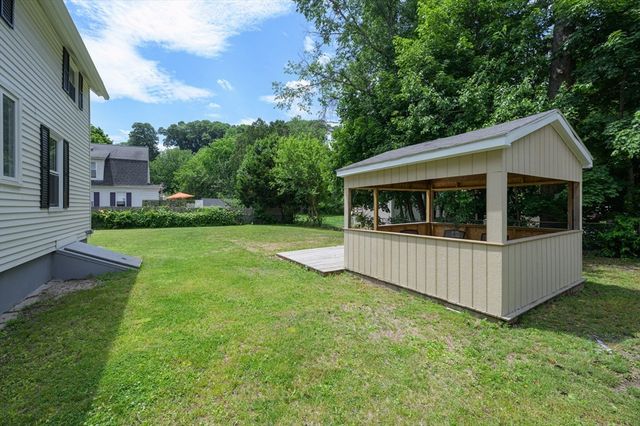 62 Field Street, West Springfield, MA 01119
