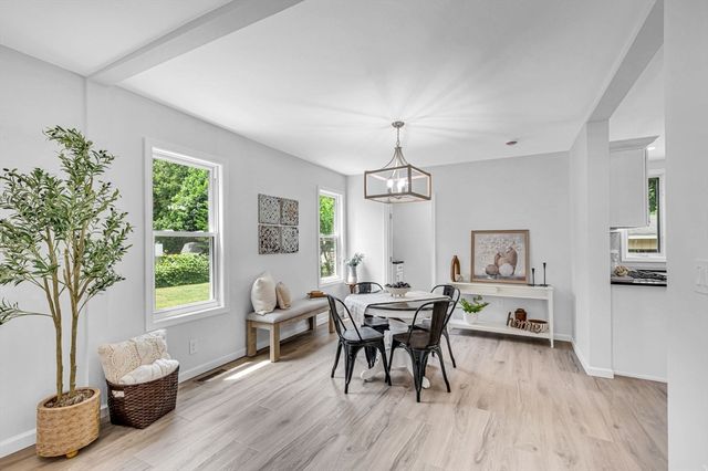 62 Field Street, West Springfield, MA 01119