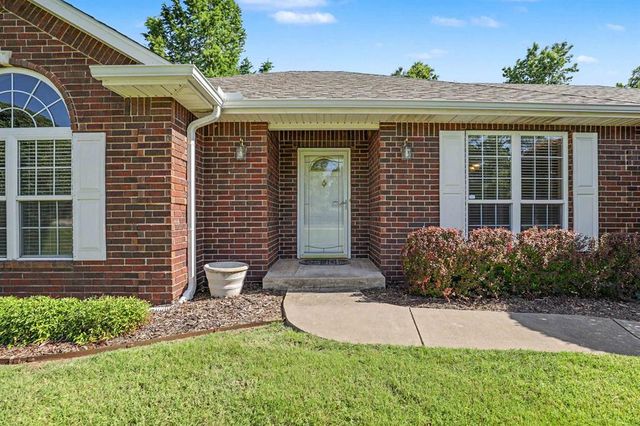 36703 W 45th Street, Shawnee, OK 74804