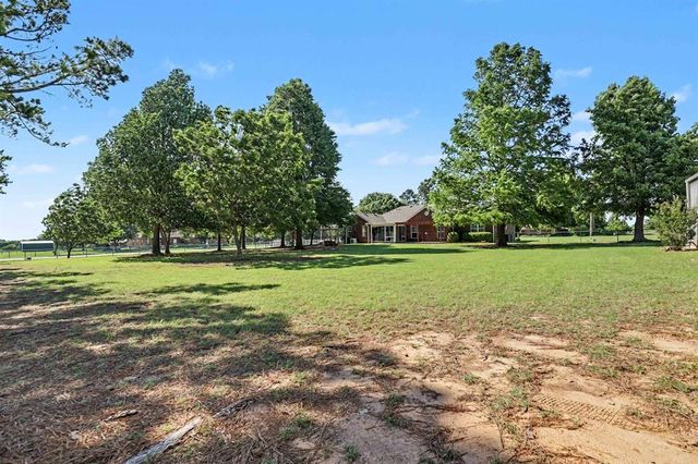 36703 W 45th Street, Shawnee, OK 74804