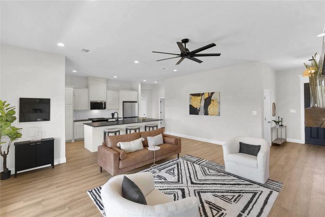 1020 Don Eve Court, Azle, TX 76020
