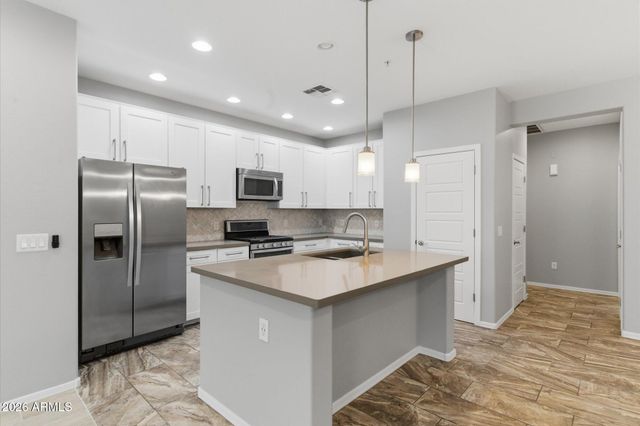 5550 N 16TH Street 171, Phoenix, AZ 85016