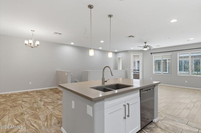 5550 N 16TH Street 171, Phoenix, AZ 85016