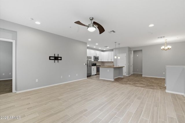 5550 N 16TH Street 171, Phoenix, AZ 85016