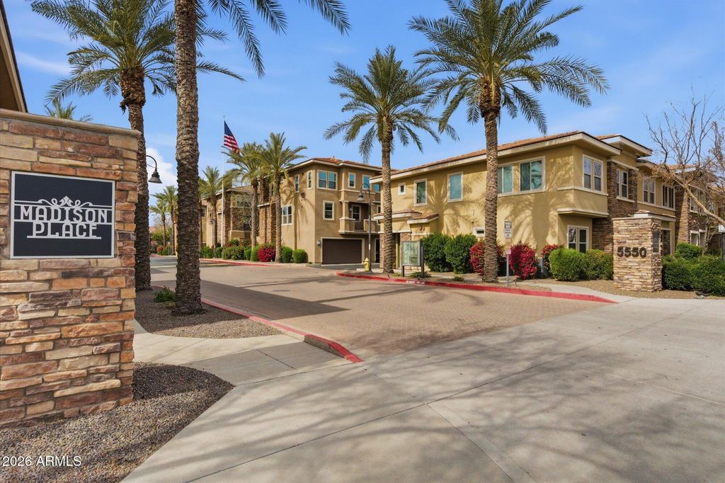 5550 N 16TH Street 171, Phoenix, AZ 85016