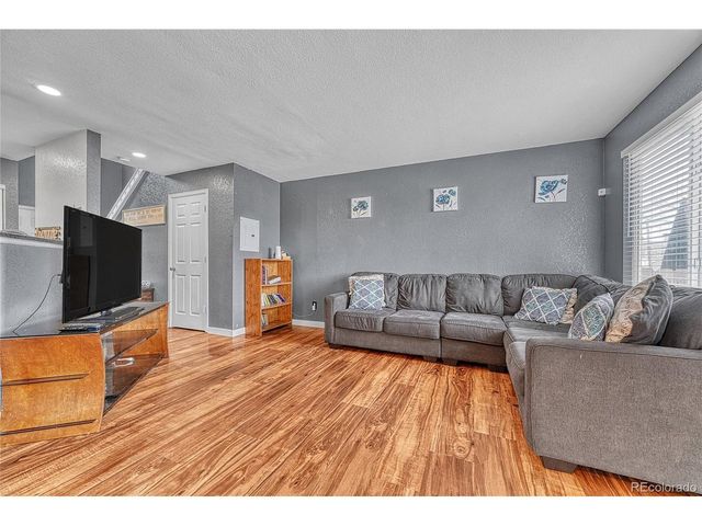 18255 E Alabama Pl E, Aurora, CO 80017