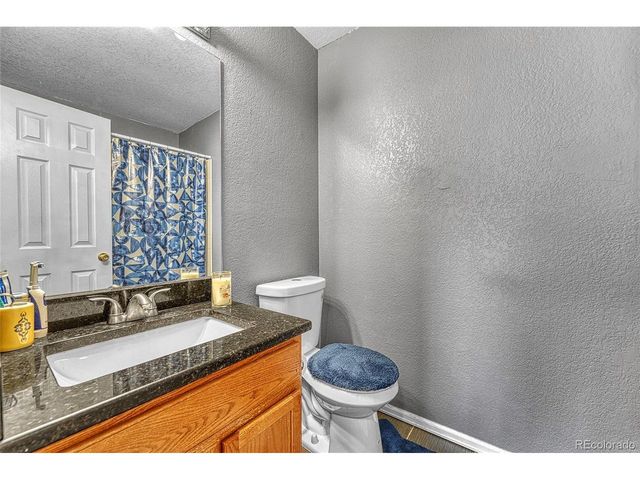 18255 E Alabama Pl E, Aurora, CO 80017