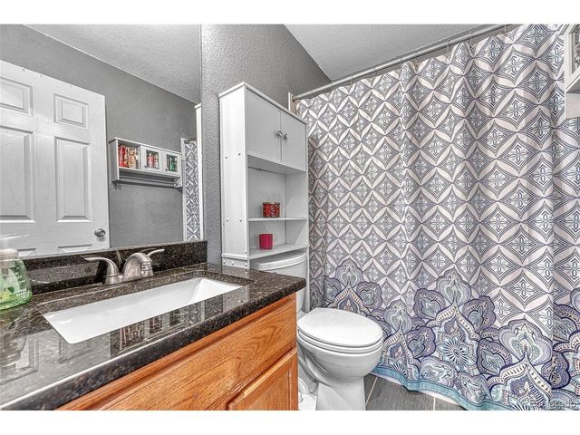 18255 E Alabama Pl E, Aurora, CO 80017