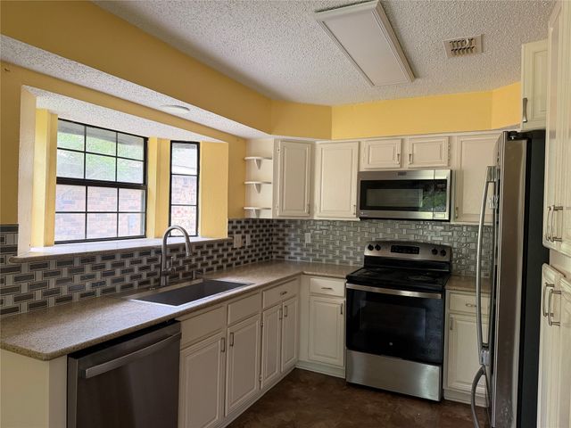 3410 Lilac Lane, Rowlett, TX 75089