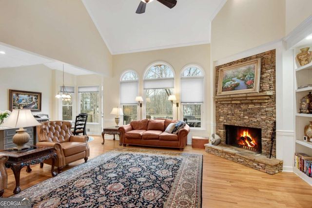 50 Lakecrest Circle, Suwanee, GA 30024