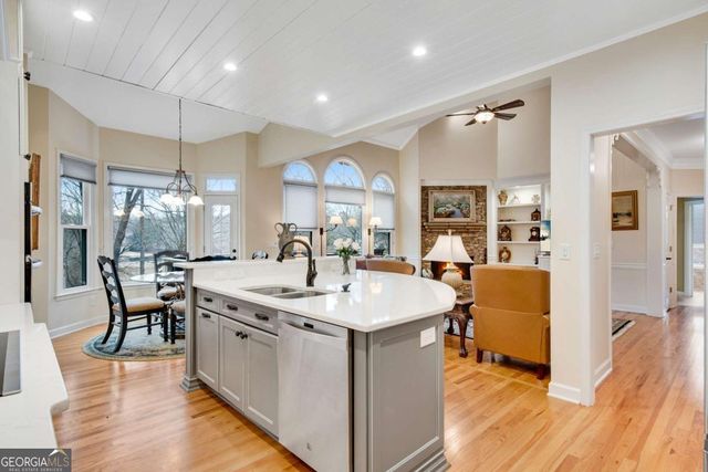 50 Lakecrest Circle, Suwanee, GA 30024