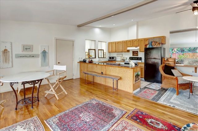 76 Calle Aragon S, Laguna Woods, CA 92637