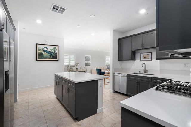 35425 Domani Drive, Palm Desert, CA 92211