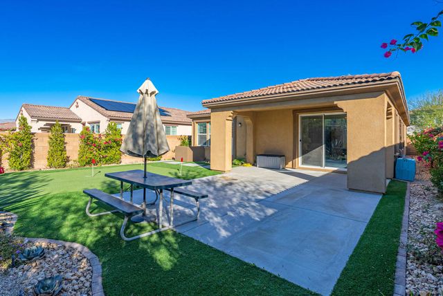 35425 Domani Drive, Palm Desert, CA 92211