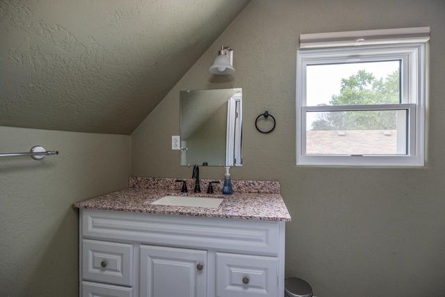 138 N Locust STREET, Appleton, WI 54914