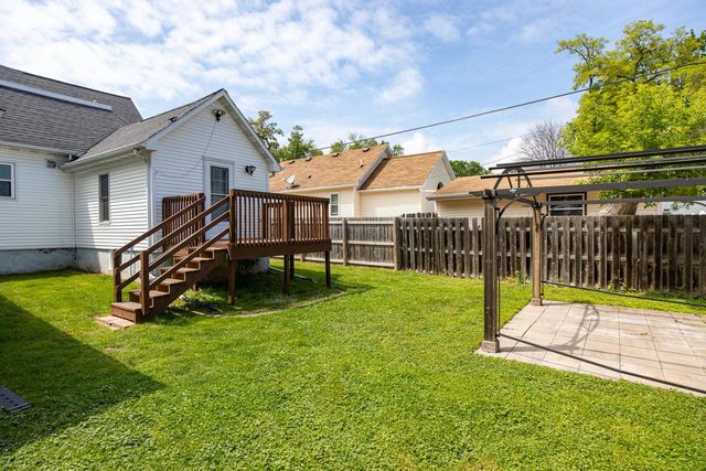 138 N Locust STREET, Appleton, WI 54914
