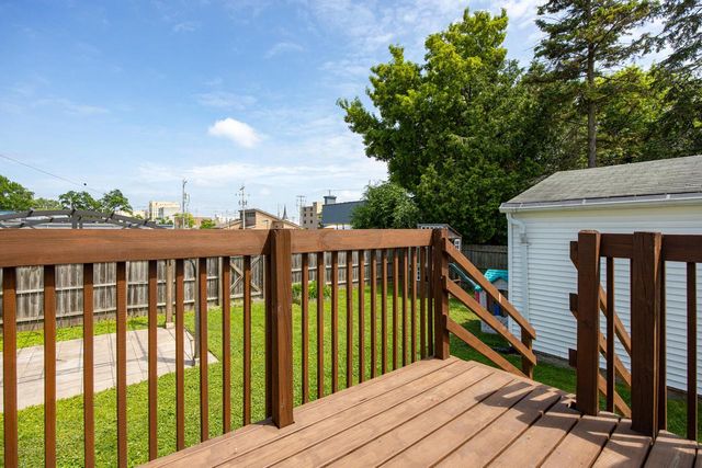 138 N Locust STREET, Appleton, WI 54914