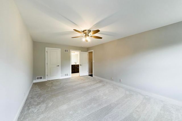 5502 Groveside Lane, Rolling Meadows, IL 60008