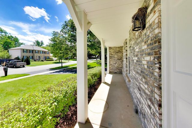 5502 Groveside Lane, Rolling Meadows, IL 60008