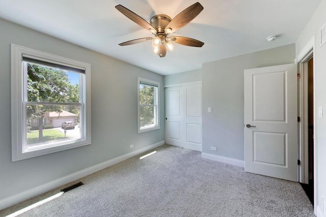 5502 Groveside Lane, Rolling Meadows, IL 60008